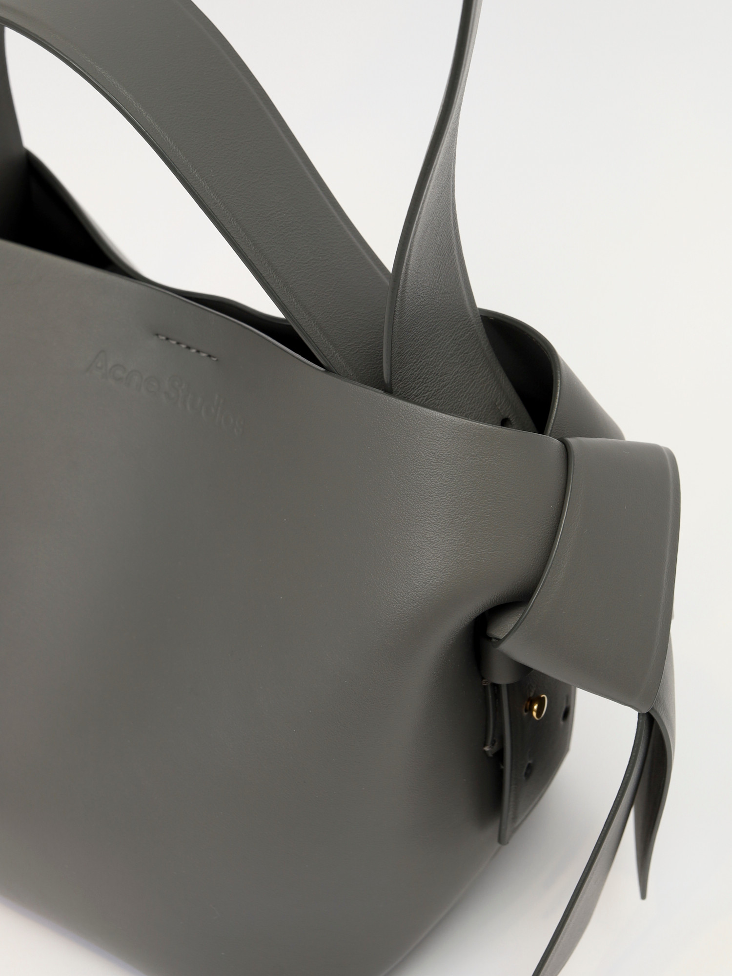 Сумки Acne Studios Musubi изображение #8