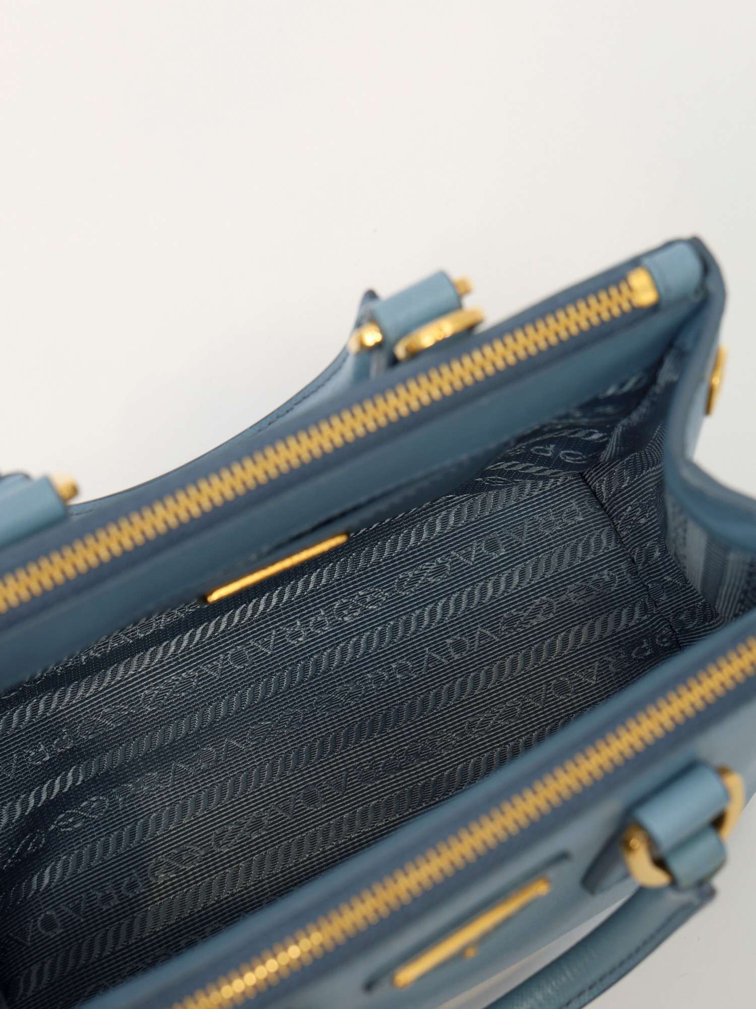 Сумки Prada Galleria изображение #11