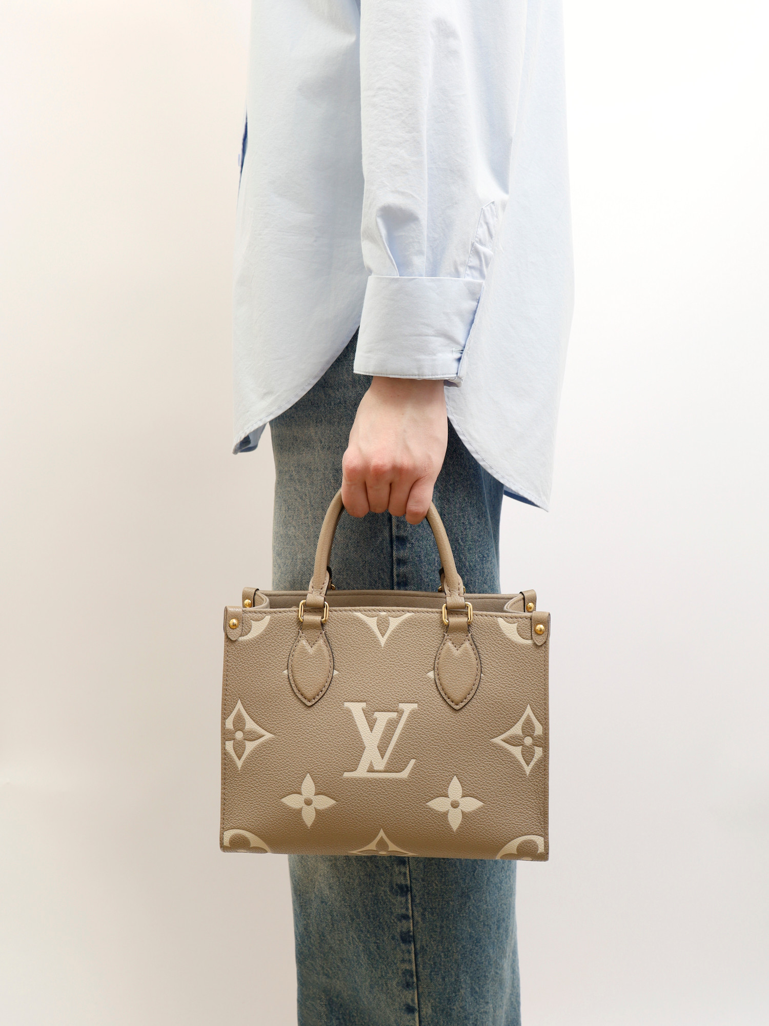Сумки Louis Vuitton OnTheGo изображение #2