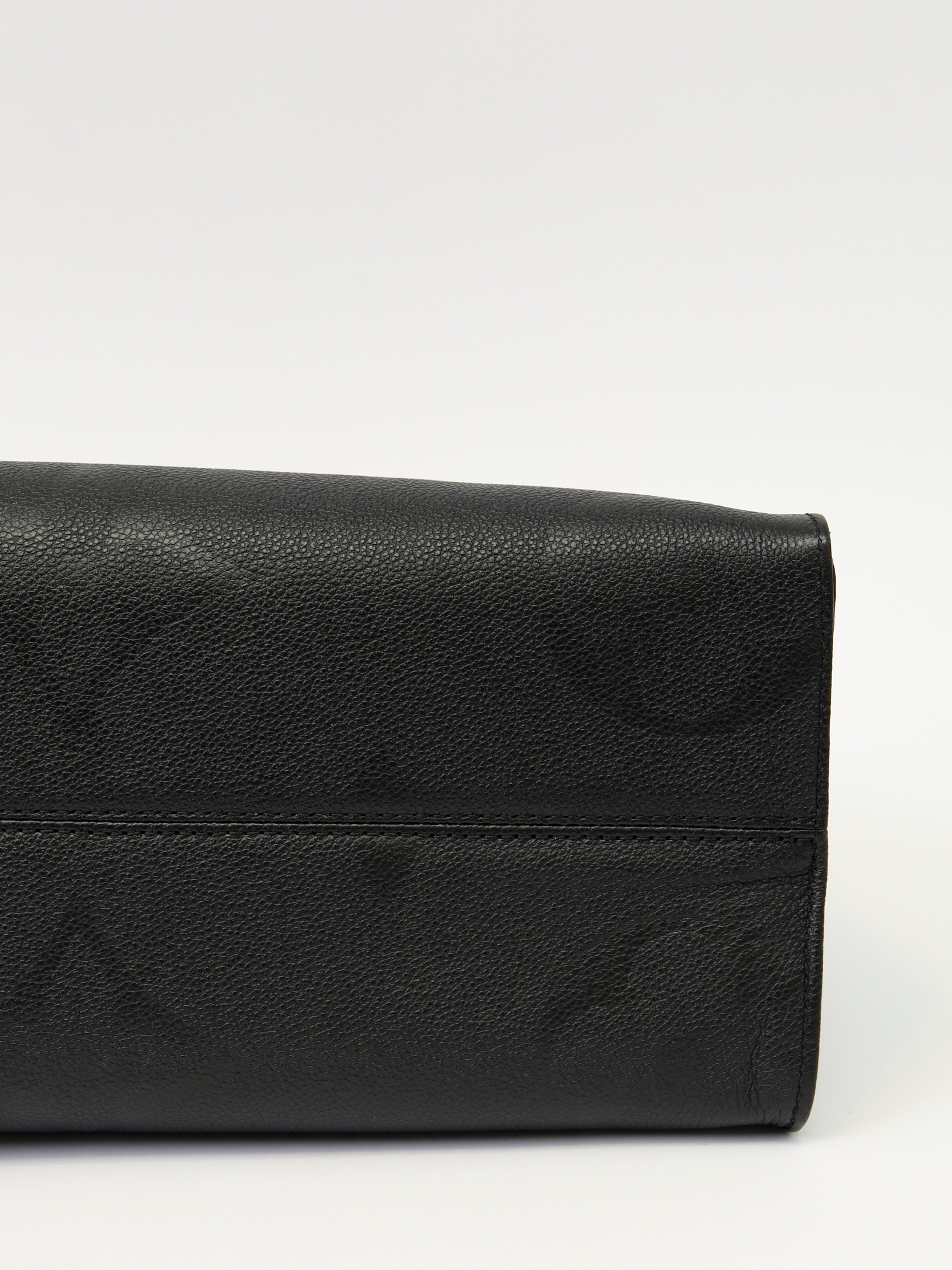 Сумки Louis Vuitton OnTheGo изображение #9