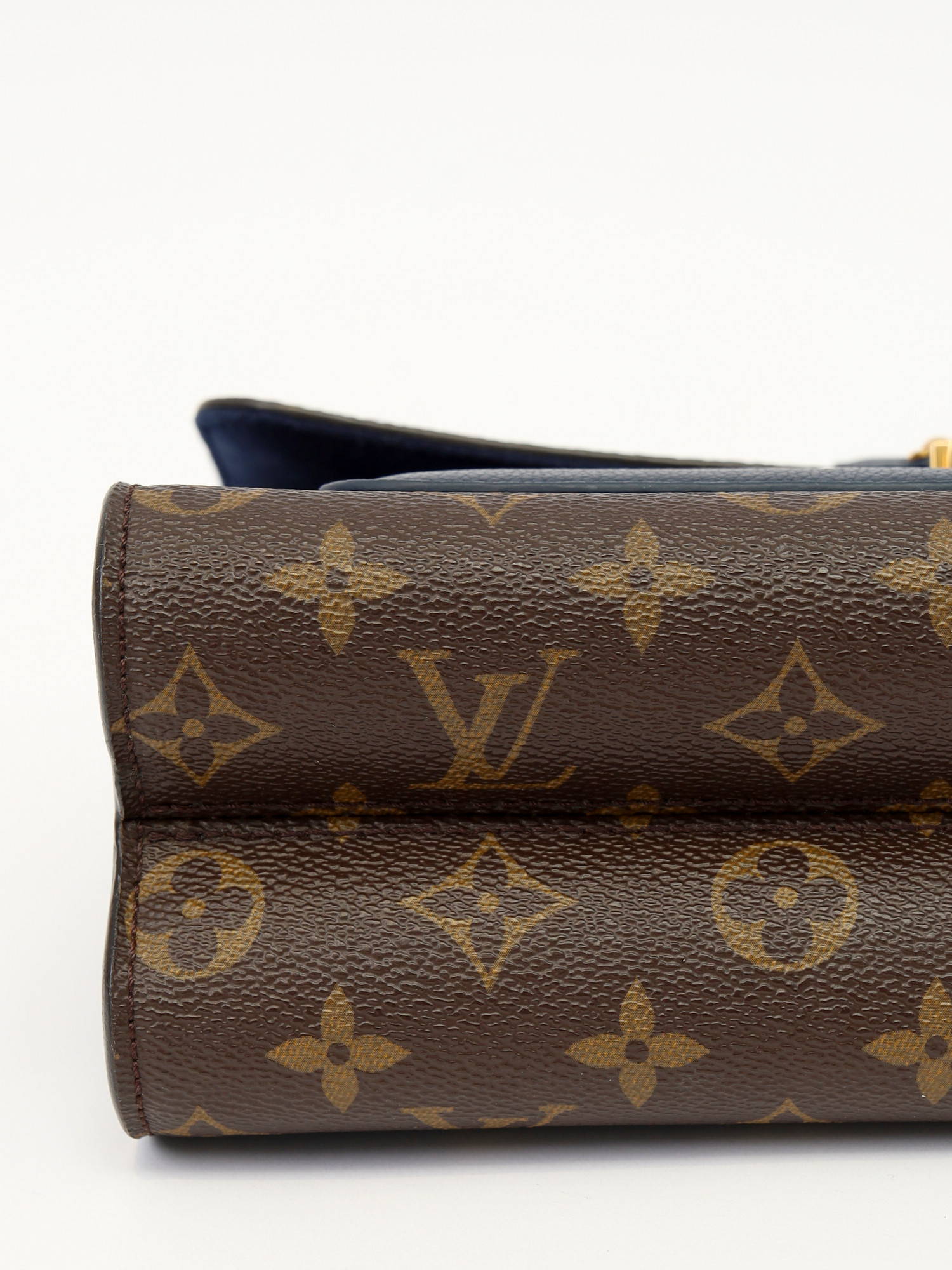 Сумки Louis Vuitton Victoire изображение #9