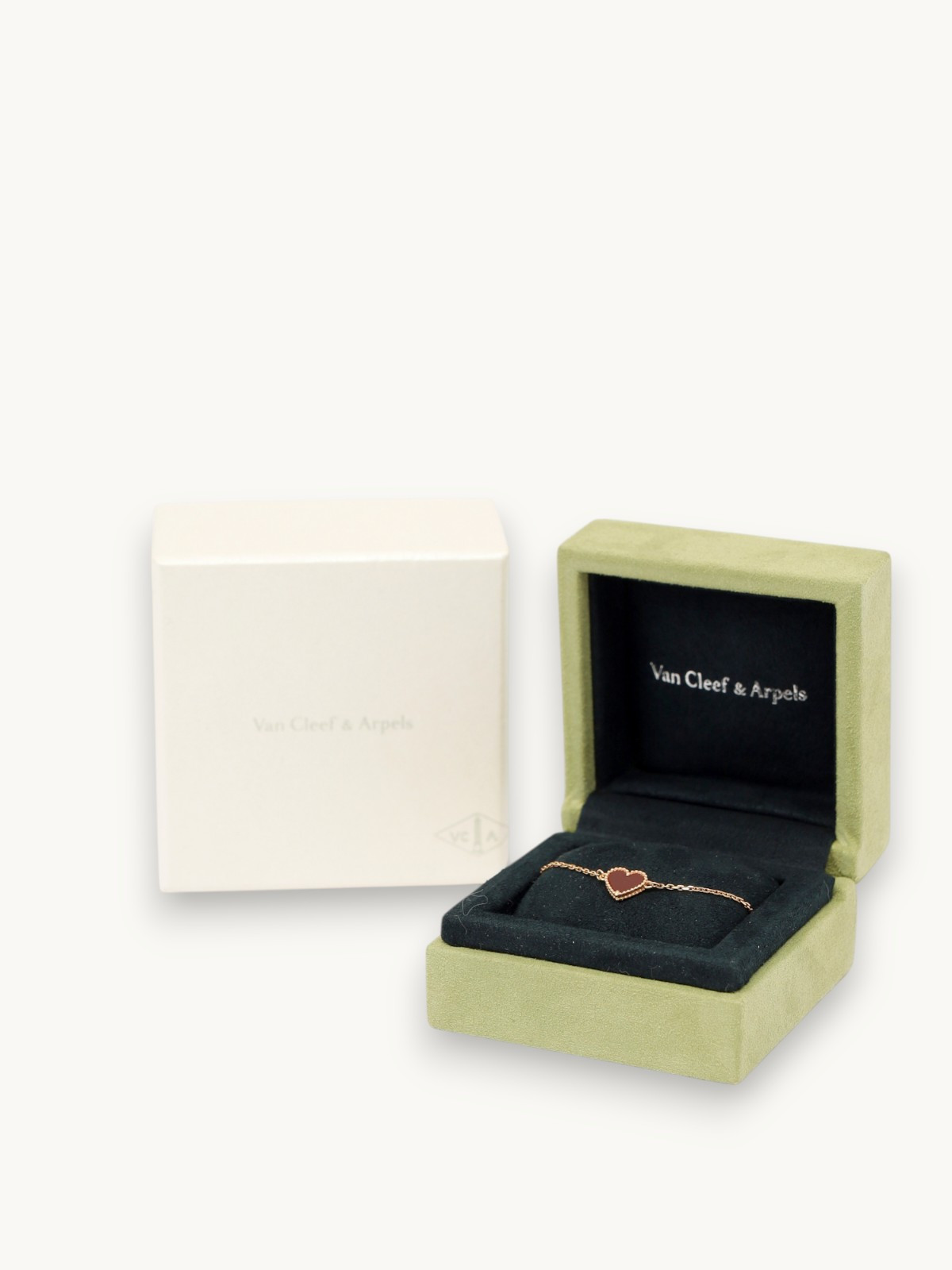 Ювелирные изделия Van Cleef Sweet Hearts изображение #4