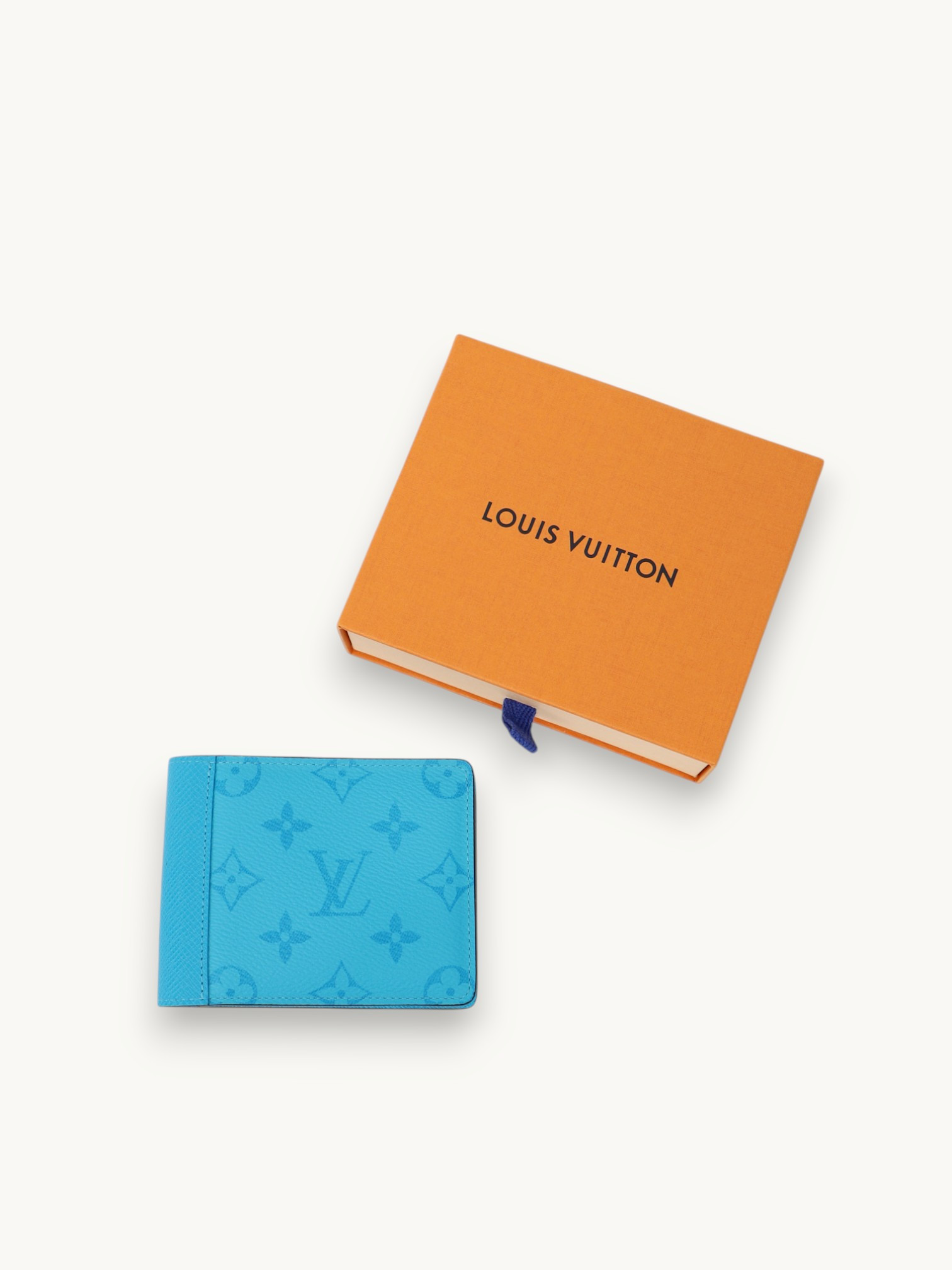 Аксессуары Louis Vuitton изображение #3