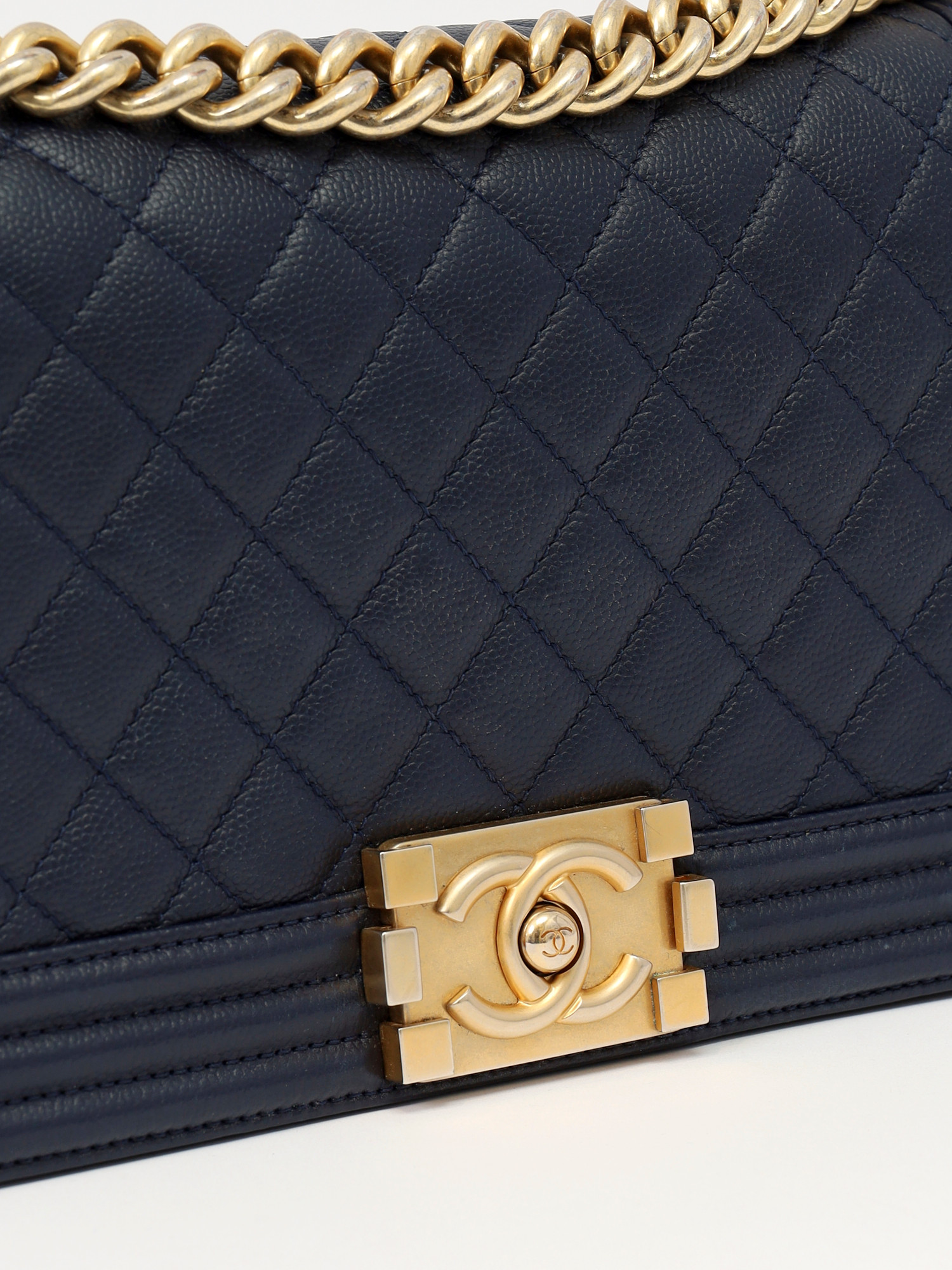 Сумки Chanel Boy изображение #6