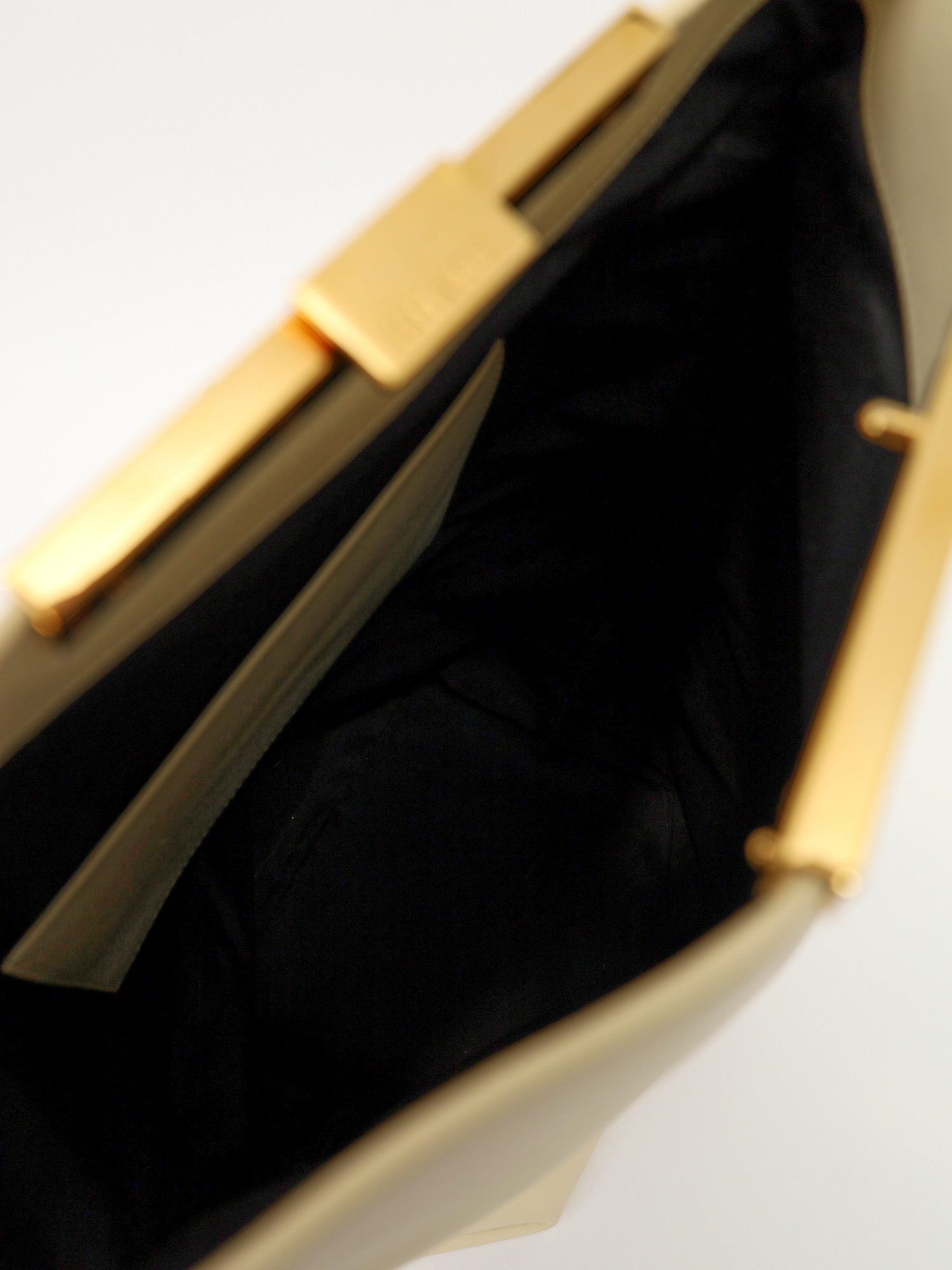 Сумки Khaite Iris изображение #11