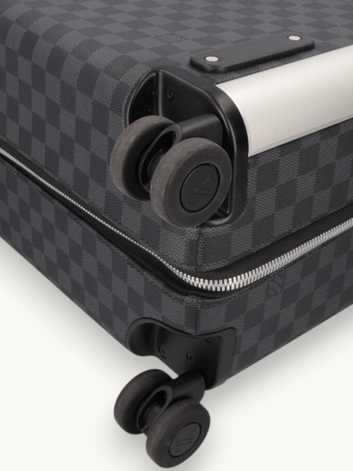 Сумки Louis Vuitton Horizon изображение #9