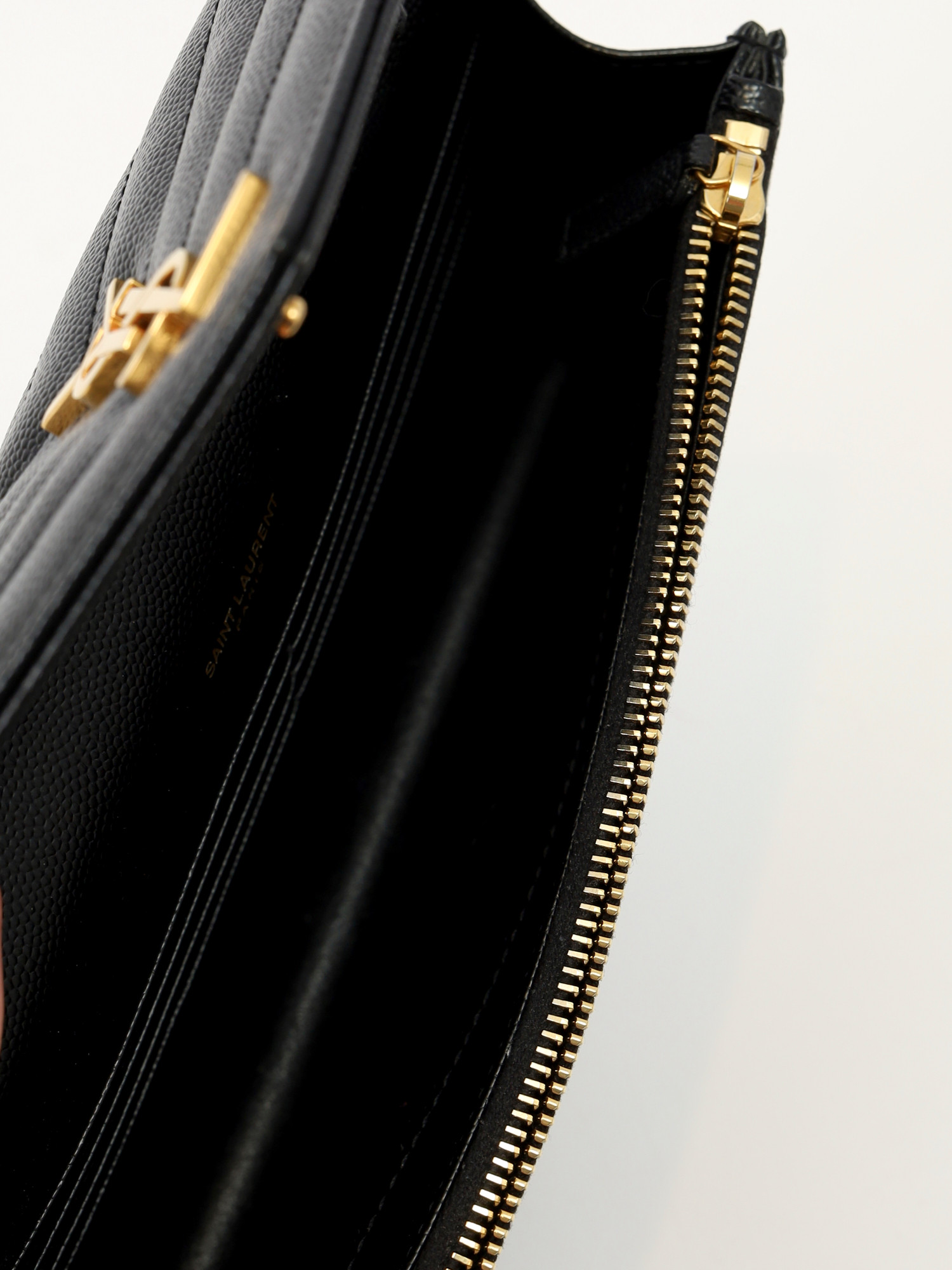 Сумки Saint Laurent Cassandre изображение #10