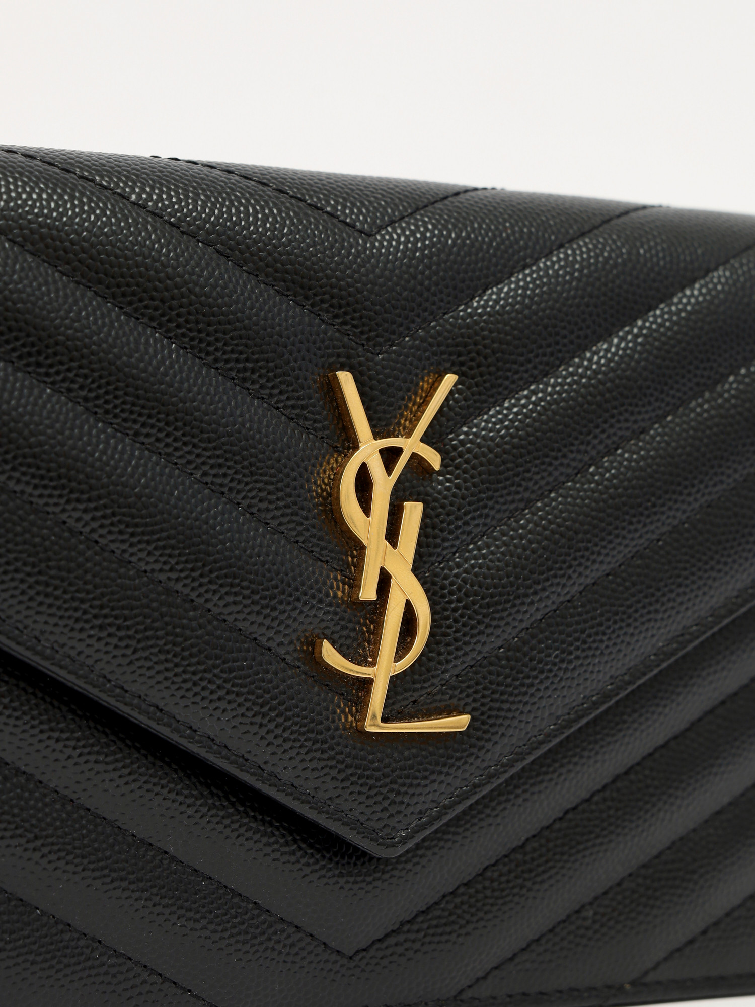 Сумки Saint Laurent Cassandre изображение #6