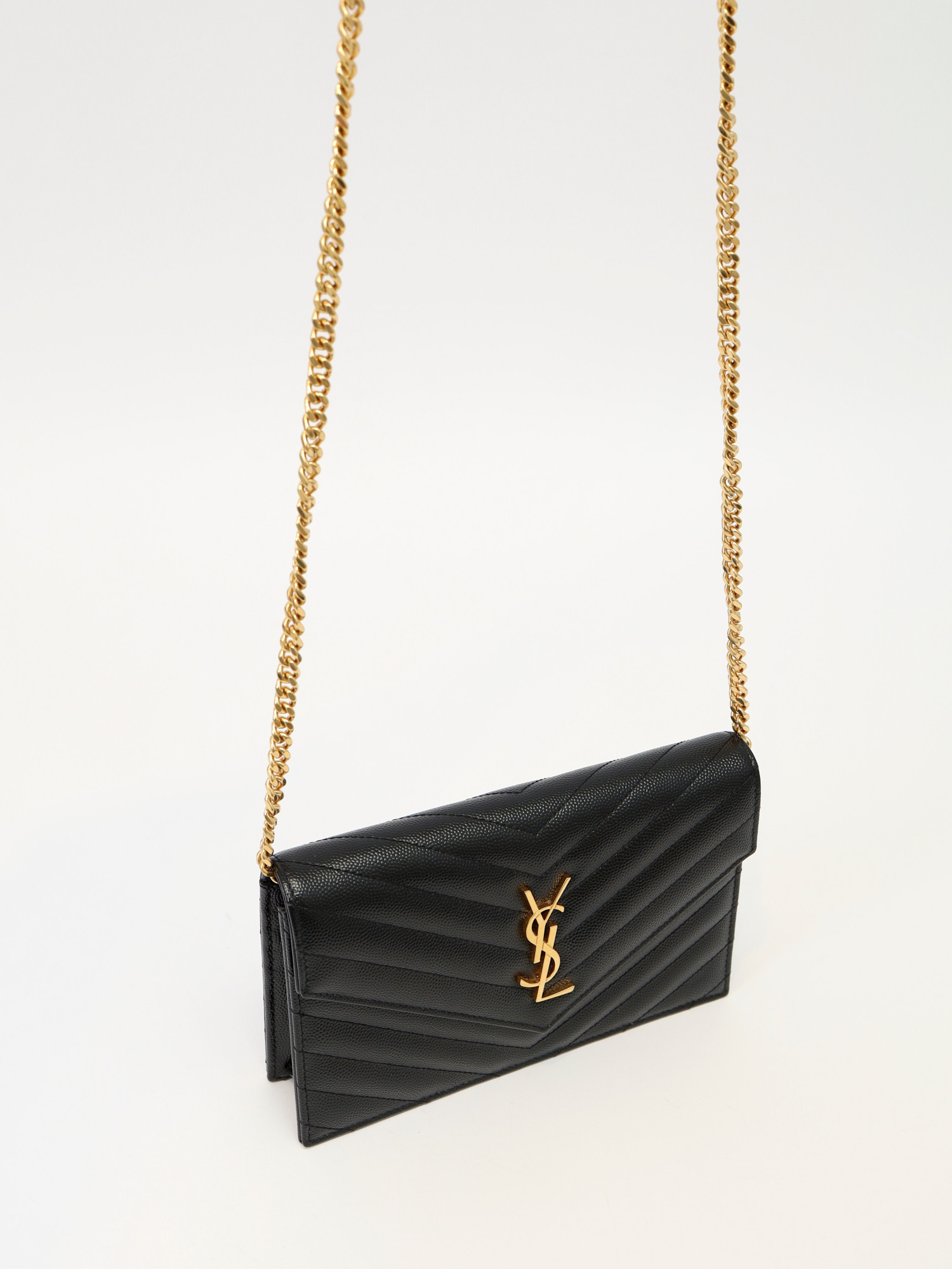 Сумки Saint Laurent Cassandre изображение #5