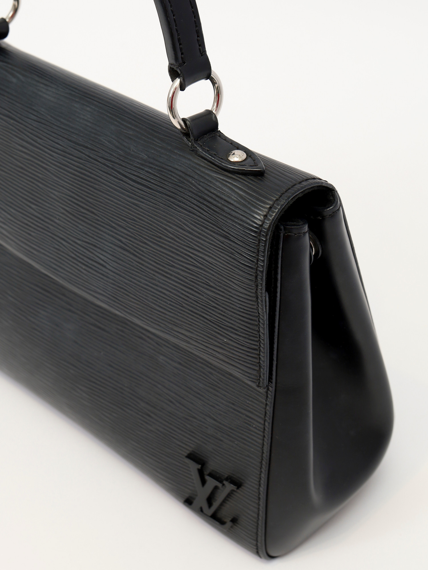 Сумки Louis Vuitton Cluny изображение #8