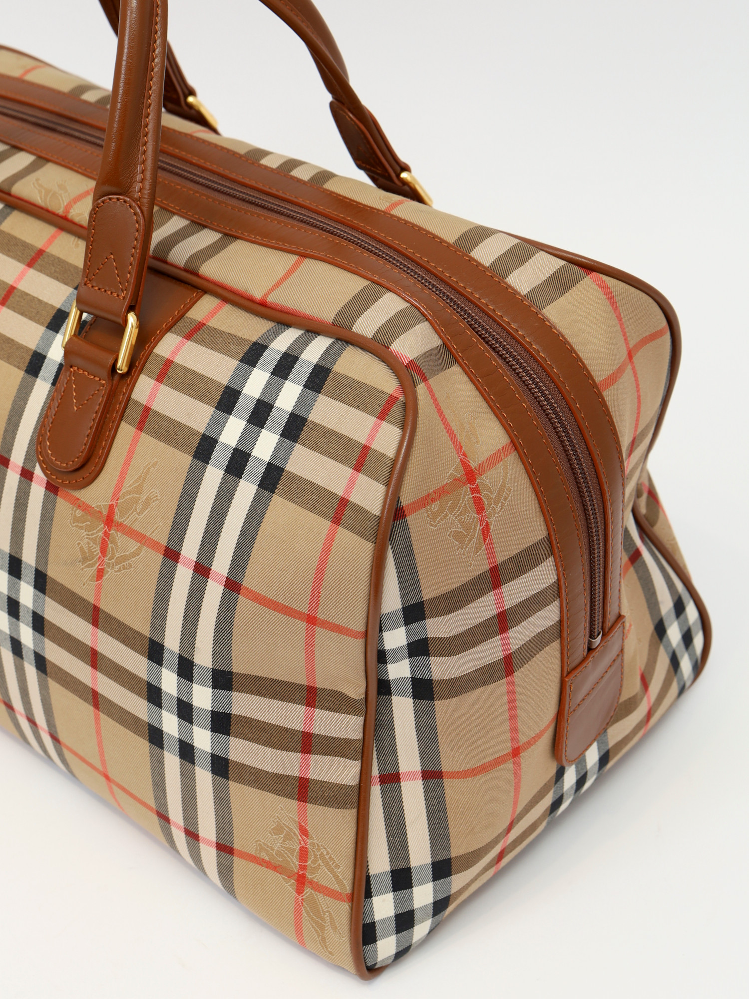 Сумки Burberry изображение #7